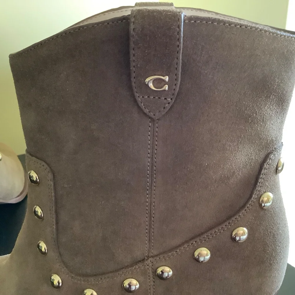 Coach Pauline Suede Bootie Western Style Coconut SZ 9 NWOT